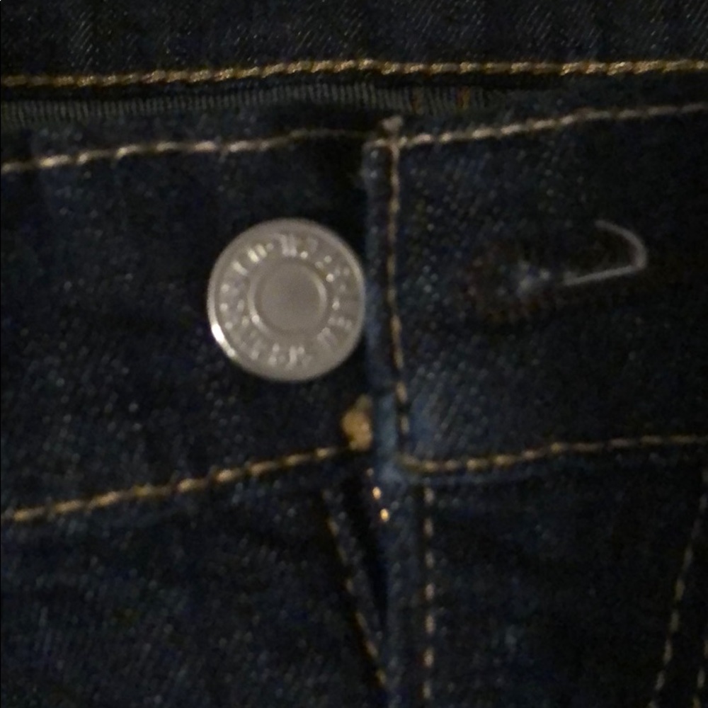 Men’s W32 L30 Levi dark wash straight jeans - Picture 3 of 4